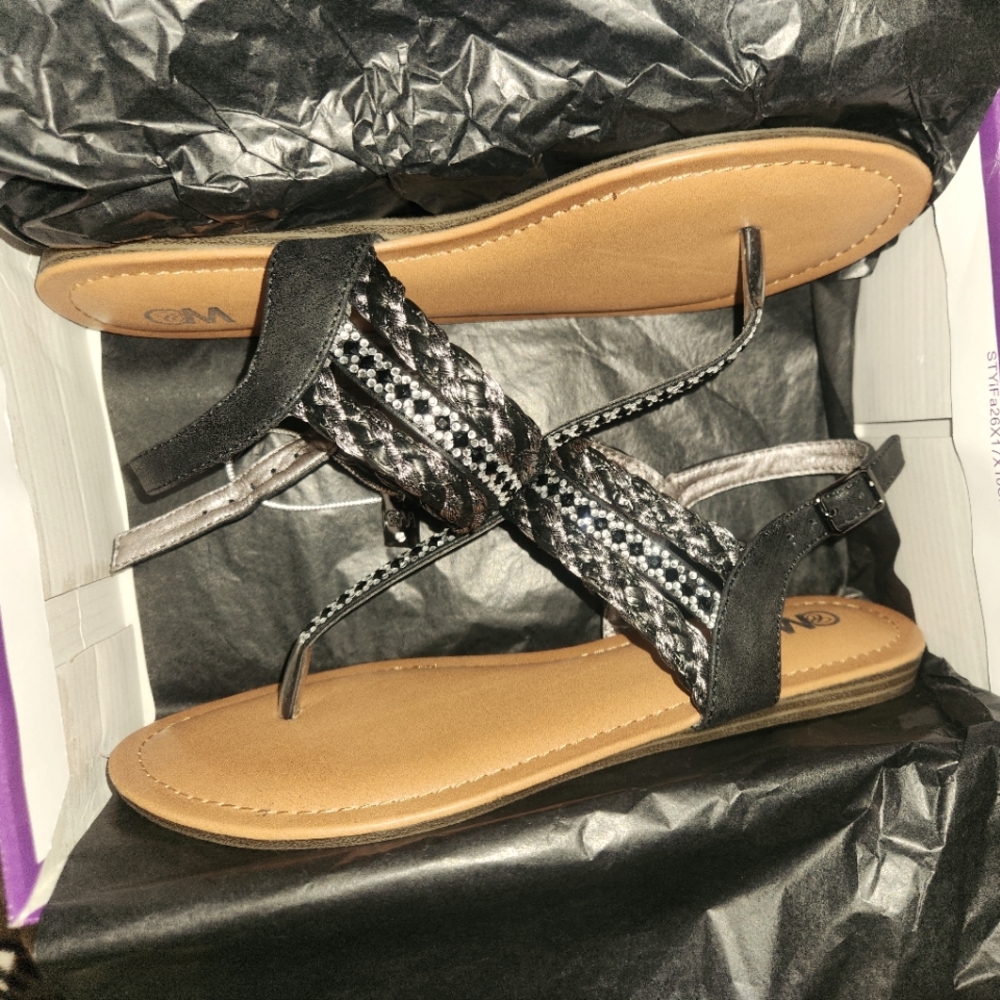 Chelsea Moreland Sandles Womens US Size 6.5 Black/Silver